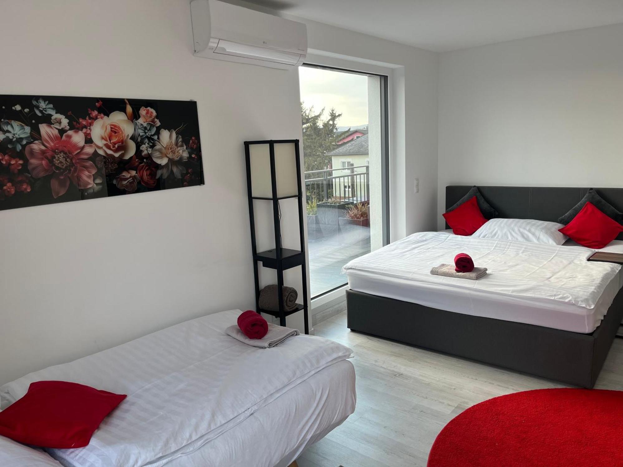 Weisses Haus Apartment Gerasdorf bei Wien Ngoại thất bức ảnh